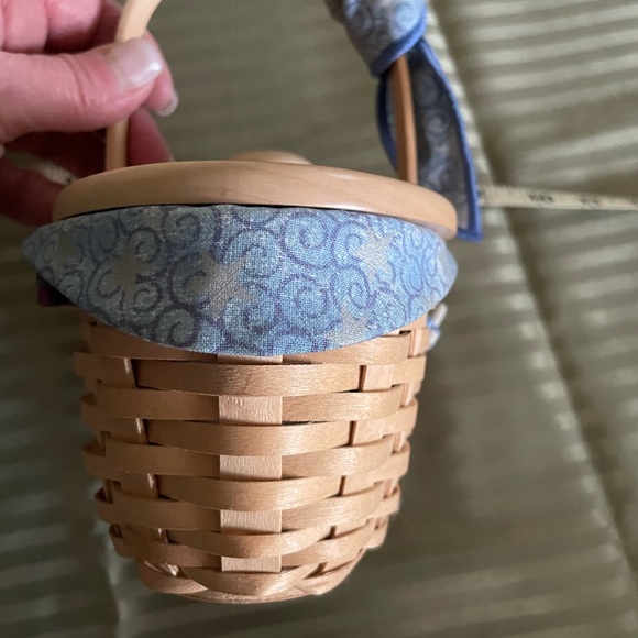 Longaberger Woven Basket with Blue Accents - Picture 4 of 12